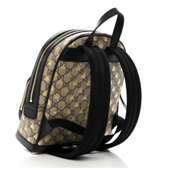 GG Supreme Monogram Bees Print Small Day Backpack Beige Oro Black - Picture 2 of 2